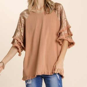UMGEE Rose Gold Leopard Sleeve Top